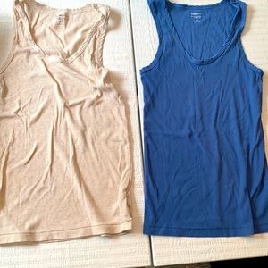 Gap tanks size small